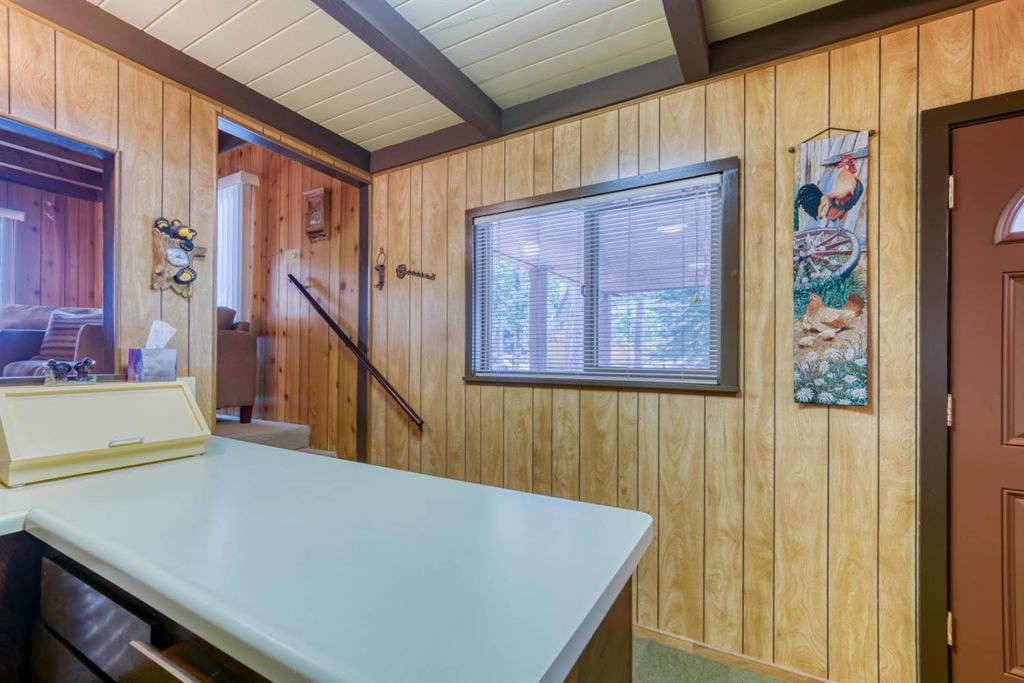 Image 17 of property listing at 41336 Timber Drive, Shaver Lake, CA 93664