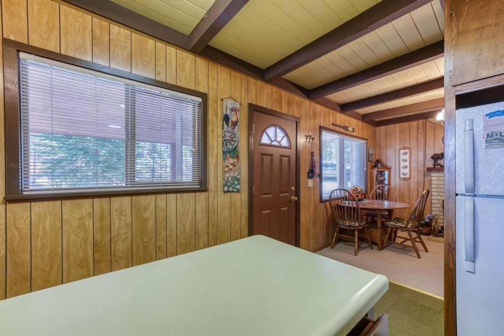 Image 18 of property listing at 41336 Timber Drive, Shaver Lake, CA 93664