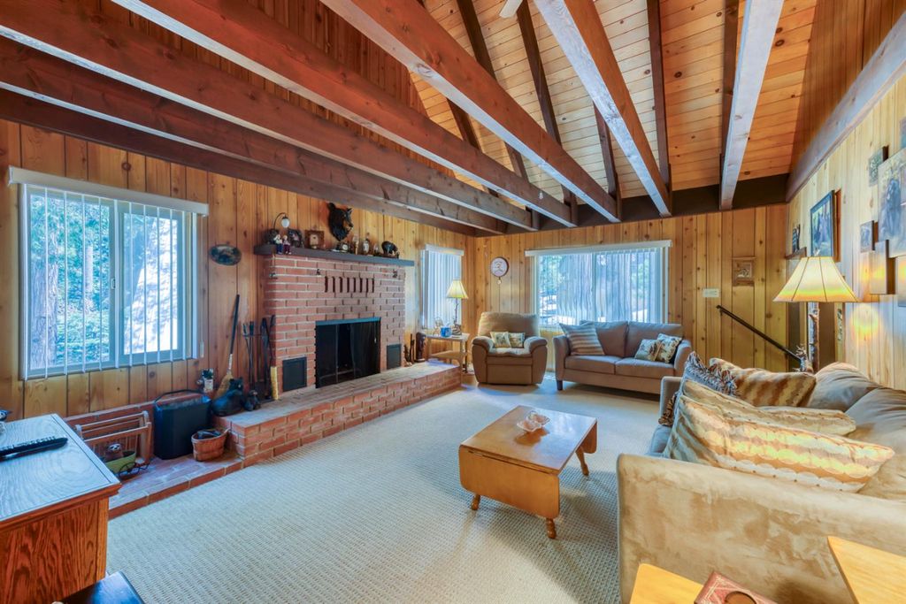 Image 22 of property listing at 41336 Timber Drive, Shaver Lake, CA 93664