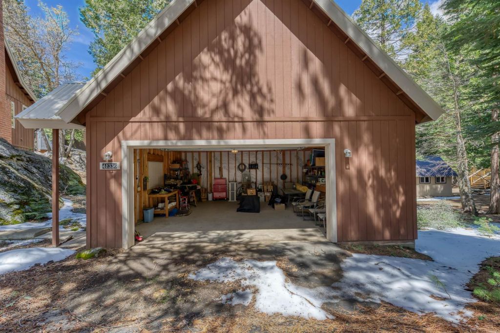 Image 37 of property listing at 41336 Timber Drive, Shaver Lake, CA 93664