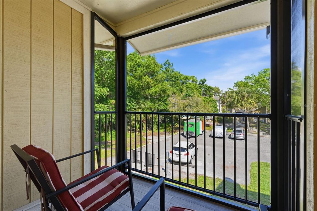 Image 27 of property listing at 13285 ARBOR POINTE CIRCLE 202, Tampa, FL 33617
