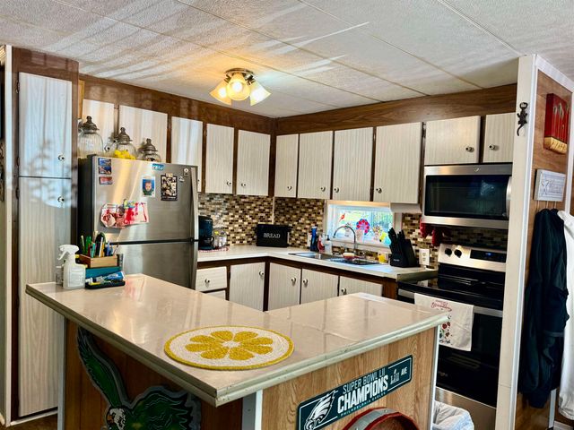 2926 Holly Rd., Murrells Inlet, SC 29576
