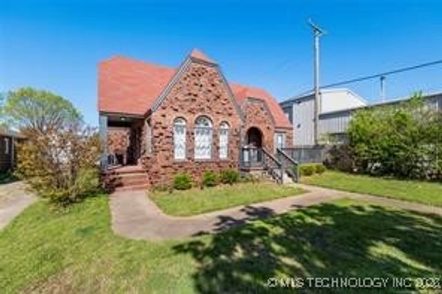 1510 S College Avenue, Tulsa, OK 74104