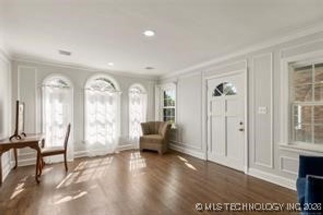 1510 S College Avenue, Tulsa, OK 74104