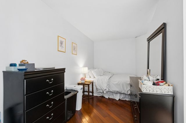 777 N Michigan Avenue 2504, Chicago, IL 60611