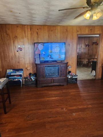 812 Alberta Street, Fordland, MO 65652