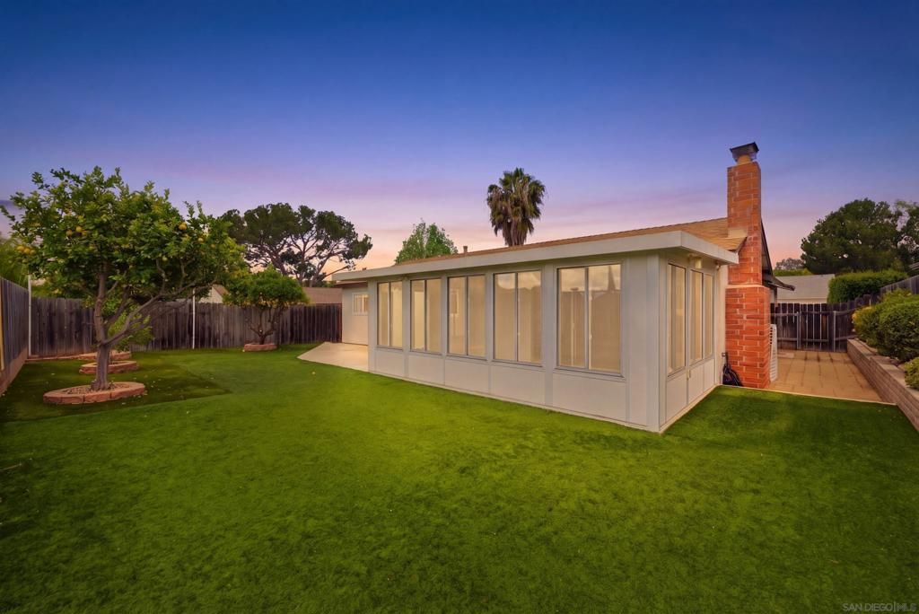 Image 24 of property listing at 12721 Via La Gardenia, Poway, CA 92064