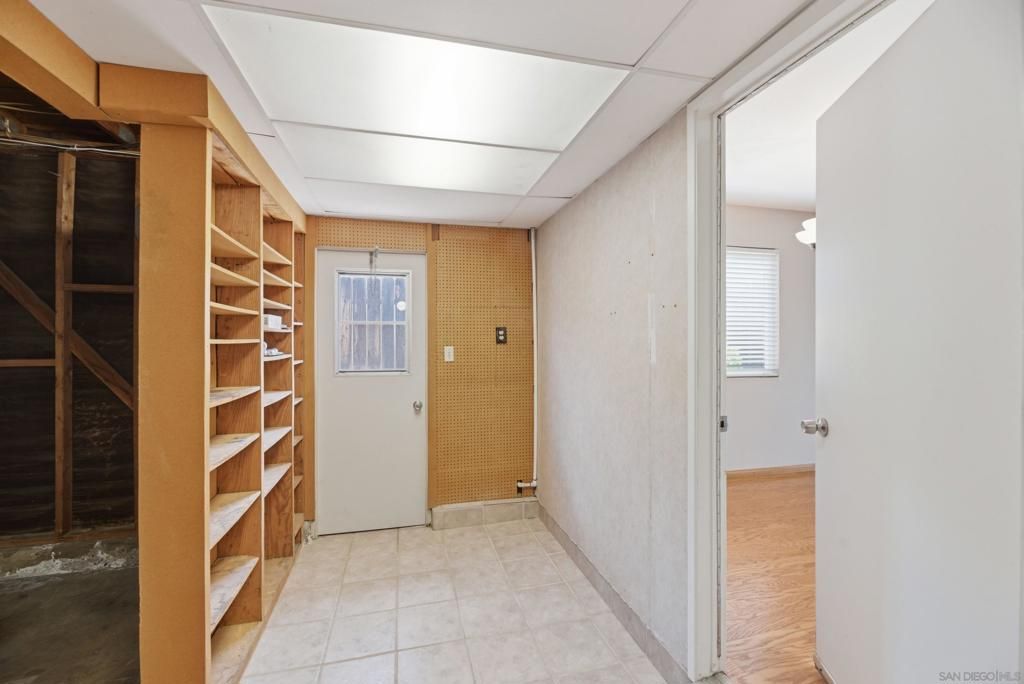 Image 29 of property listing at 12721 Via La Gardenia, Poway, CA 92064