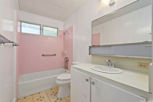 527 A Kipuka Place, Kailua, HI 96734