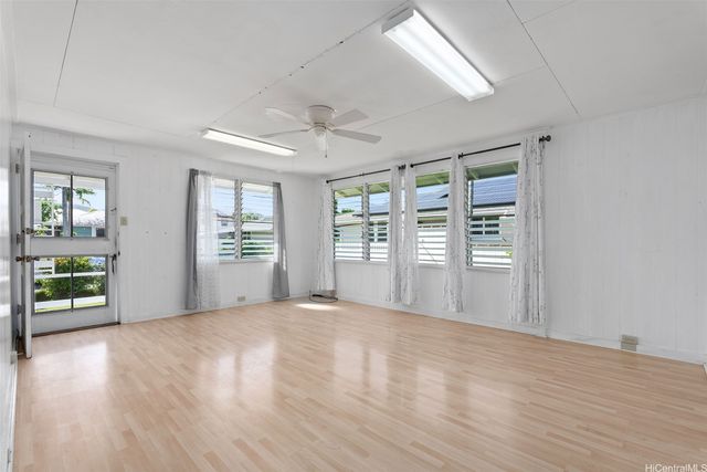 527 A Kipuka Place, Kailua, HI 96734