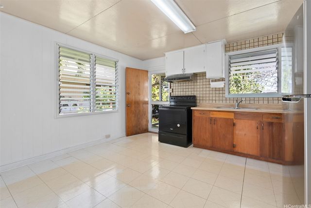 527 A Kipuka Place, Kailua, HI 96734