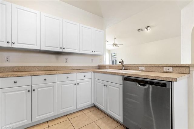 4280 Avian AVE, Fort Myers, FL 33916