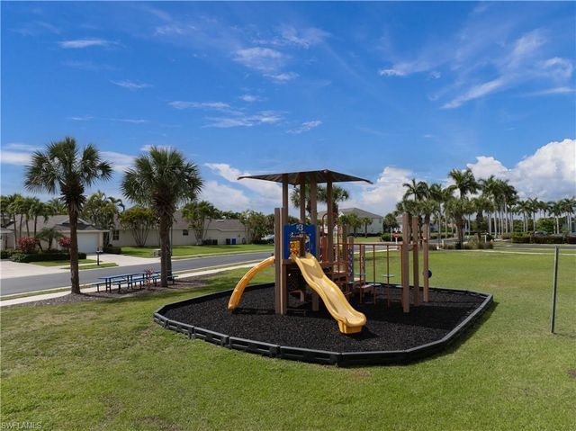 4280 Avian AVE, Fort Myers, FL 33916