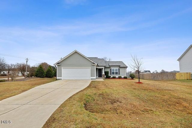 15 Denning Farms Lane, Benson, NC 27504