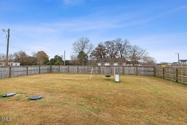 15 Denning Farms Lane, Benson, NC 27504