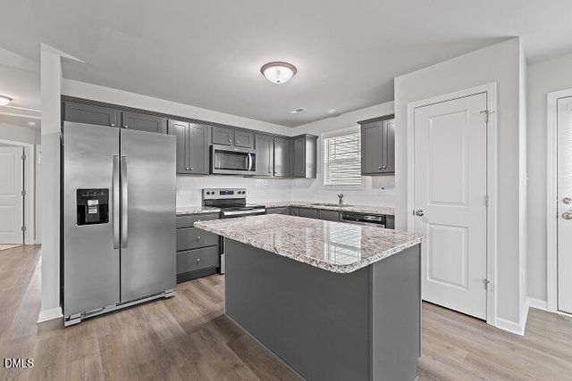 15 Denning Farms Lane, Benson, NC 27504