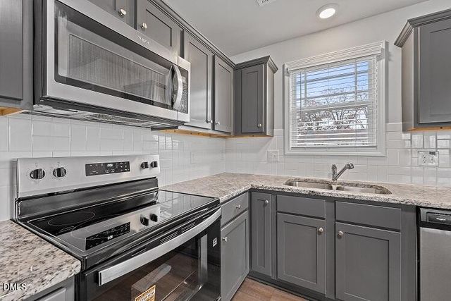 15 Denning Farms Lane, Benson, NC 27504