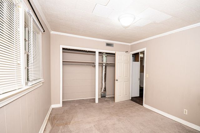 2613 Denton Rd, Dothan, AL 36303