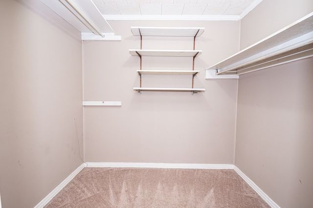 2613 Denton Rd, Dothan, AL 36303