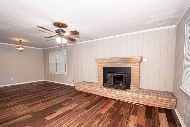 2613 Denton Rd, Dothan, AL 36303