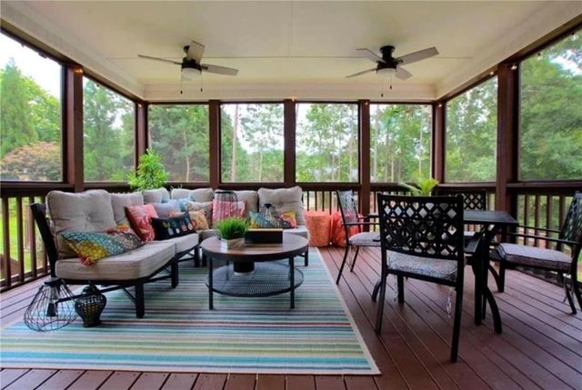 121 Meadow Creek Circle, Bremen, GA 30110