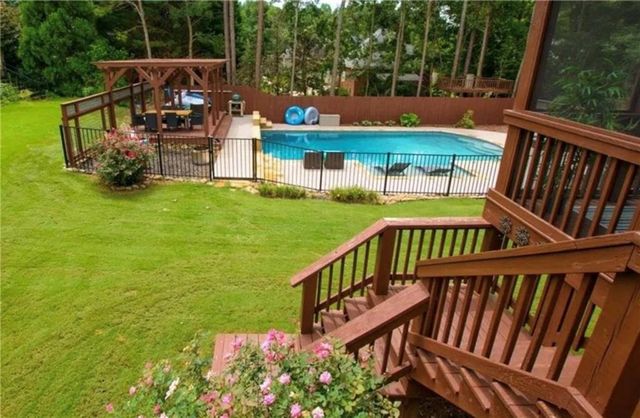 121 Meadow Creek Circle, Bremen, GA 30110