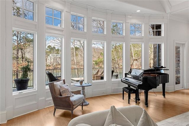 1105 Stonegate Court, Roswell, GA 30075