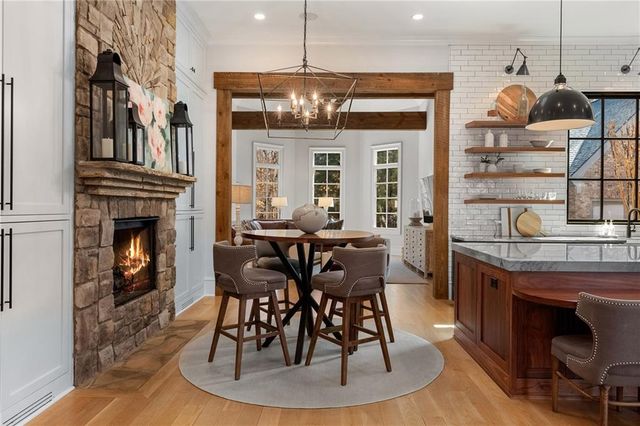 1105 Stonegate Court, Roswell, GA 30075