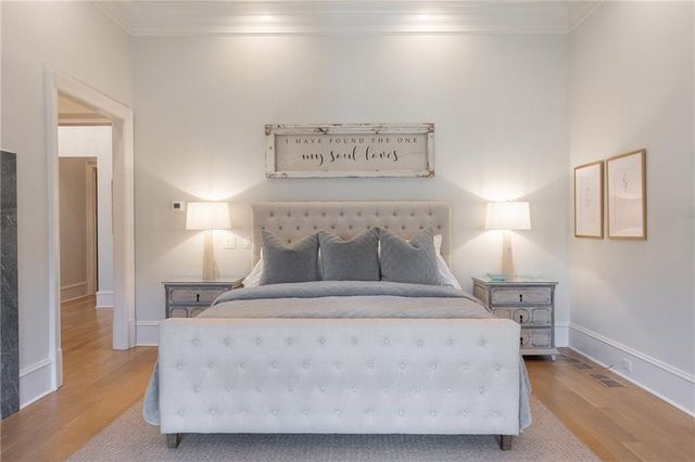 1105 Stonegate Court, Roswell, GA 30075