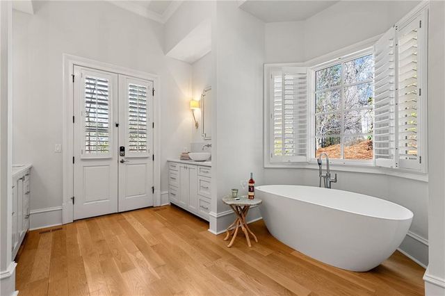 1105 Stonegate Court, Roswell, GA 30075