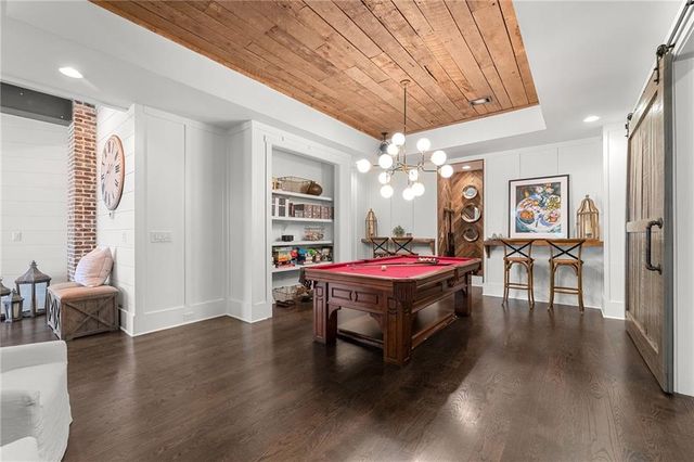 1105 Stonegate Court, Roswell, GA 30075