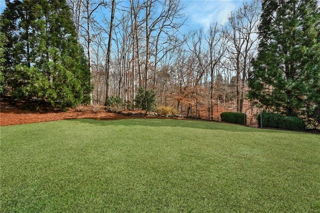 1105 Stonegate Court, Roswell, GA 30075