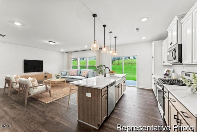 175 Nathan Drive 30, Lillington, NC 27546