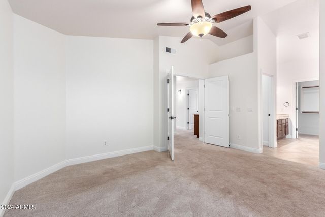 7217 W Crest Lane, Glendale, AZ 85310