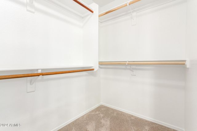 7217 W Crest Lane, Glendale, AZ 85310