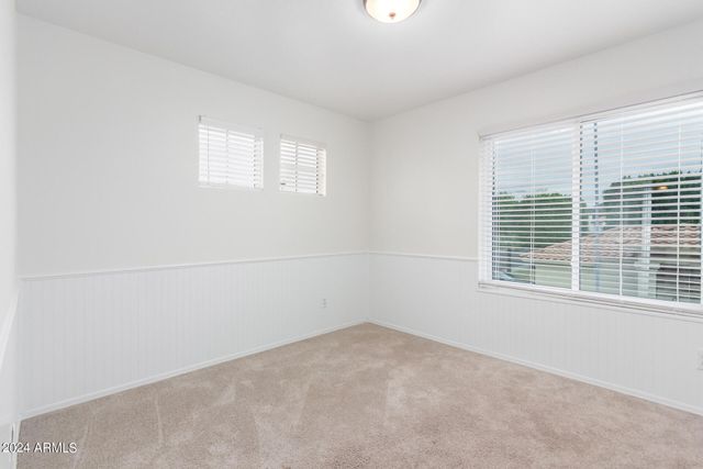 7217 W Crest Lane, Glendale, AZ 85310