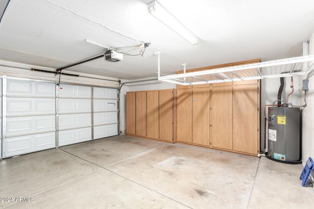 7217 W Crest Lane, Glendale, AZ 85310