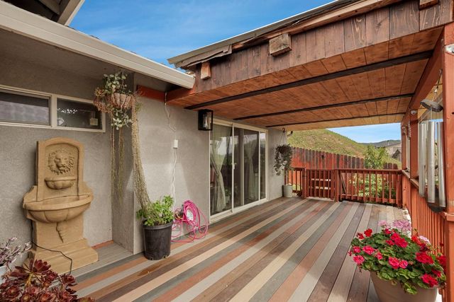 1111 Paradise Peak Rd, Valley Springs, CA 95252