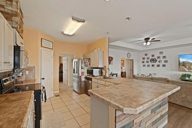 1111 Paradise Peak Rd, Valley Springs, CA 95252