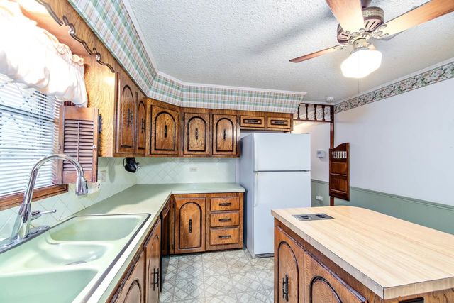 110 Colyell Dr, Houma, LA 70363