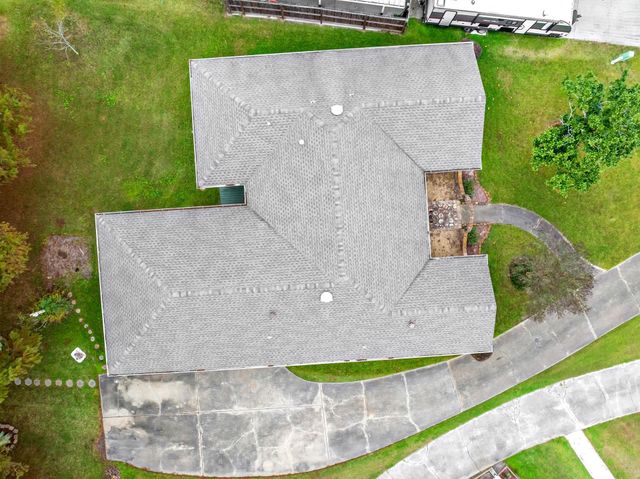 110 Colyell Dr, Houma, LA 70363