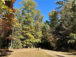 426 Coalfield Rd, Midlothian, VA 23114