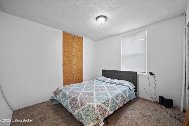 15520 Dixie Hwy, Louisville, KY 40272