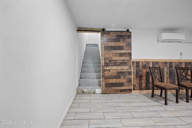 15520 Dixie Hwy, Louisville, KY 40272