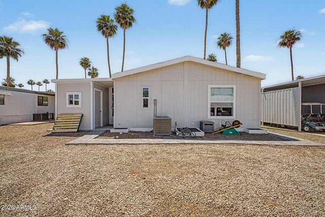 150 S WINDSOR -- 69, Mesa, AZ 85204