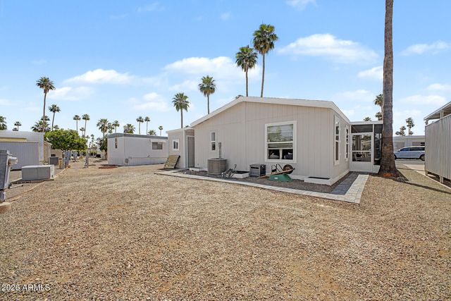 150 S WINDSOR -- 69, Mesa, AZ 85204