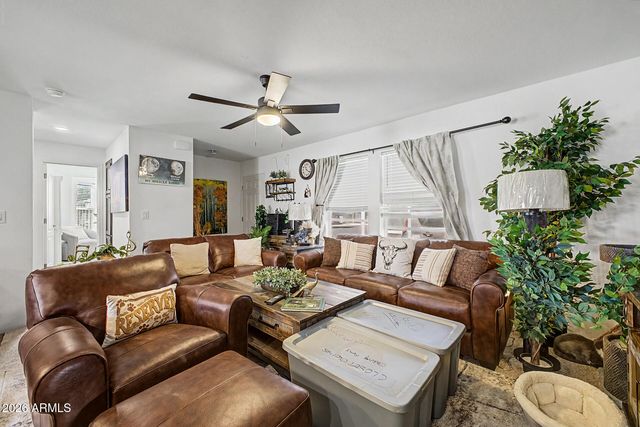 150 S WINDSOR -- 69, Mesa, AZ 85204