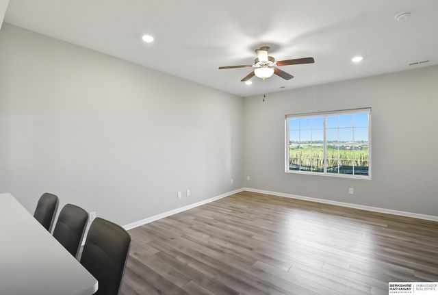 2219 N Aaron Way, Fremont, NE 68025
