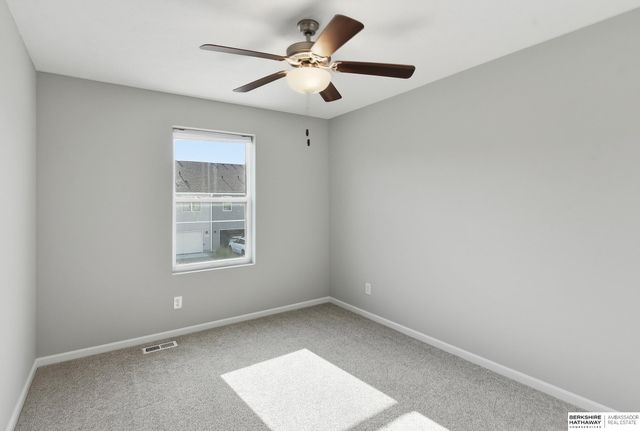 2219 N Aaron Way, Fremont, NE 68025