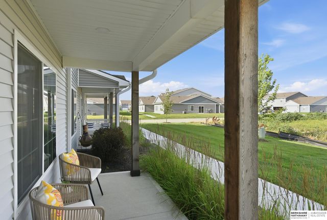 2219 N Aaron Way, Fremont, NE 68025
